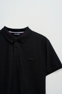 POLO COM TEXTURA