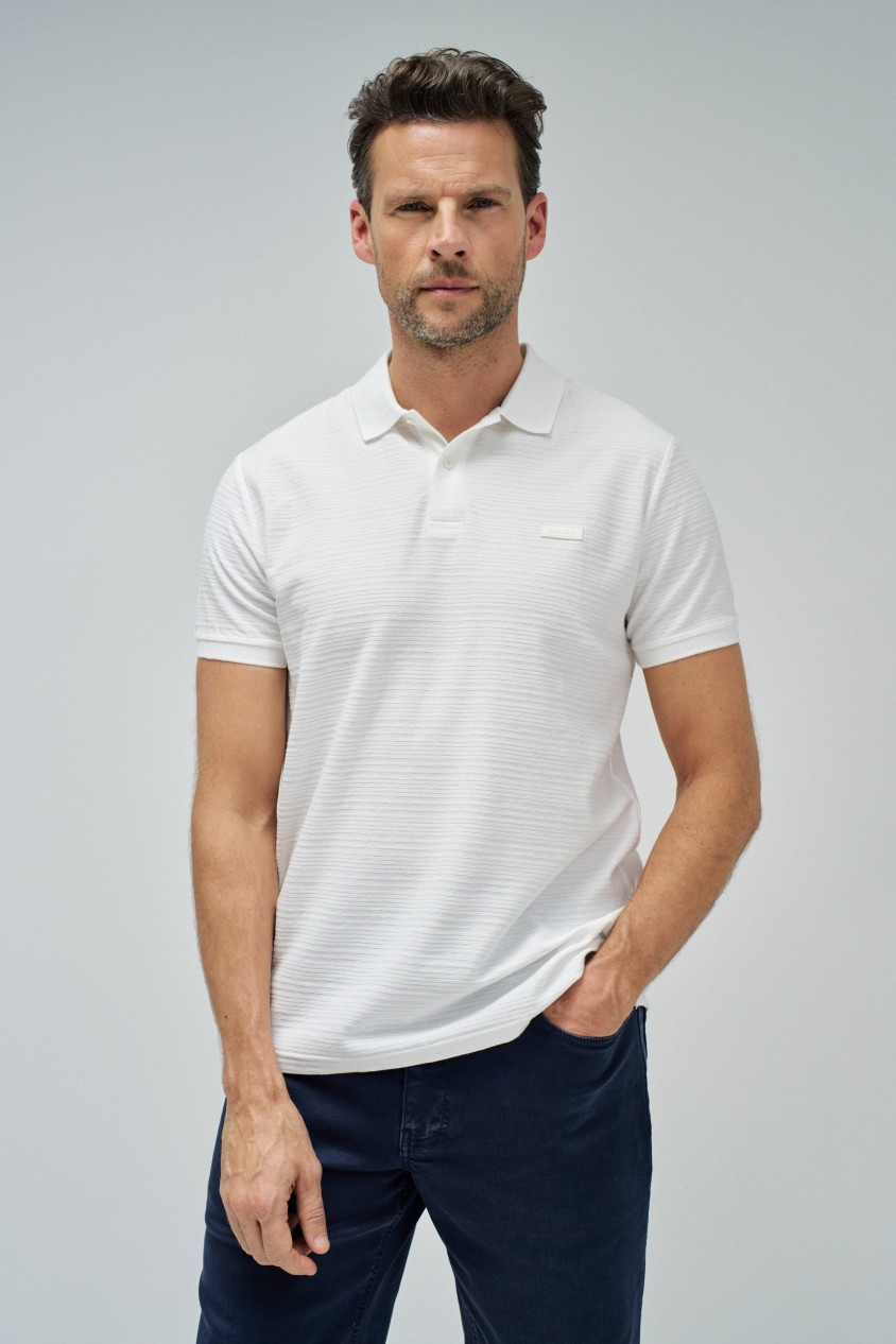 POLO COM TEXTURA