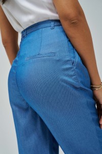 CROPPED SLIM BAGGY TROUSERS IN LIGHTDENIM