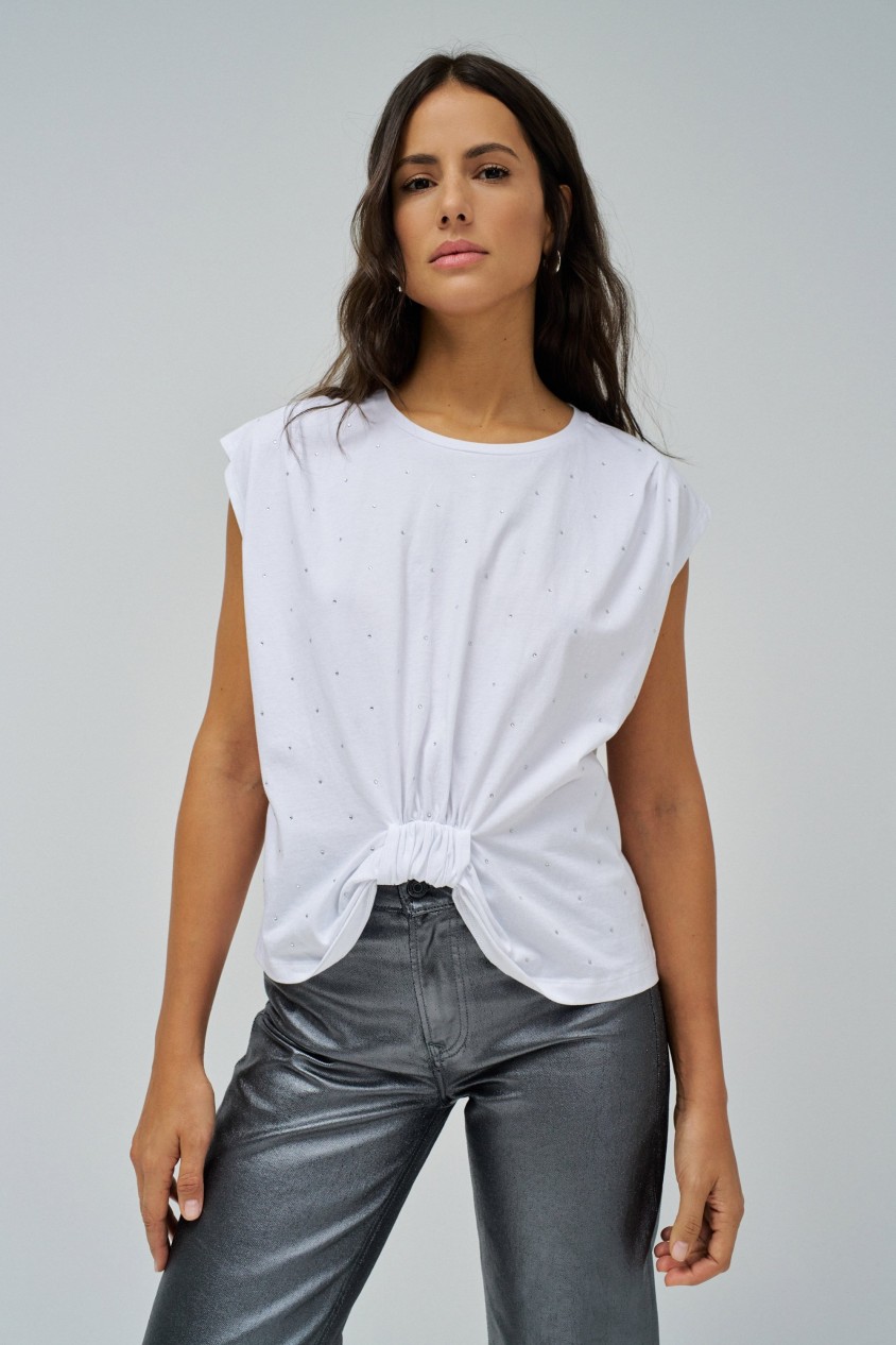 T-SHIRT WITH SPARKLES