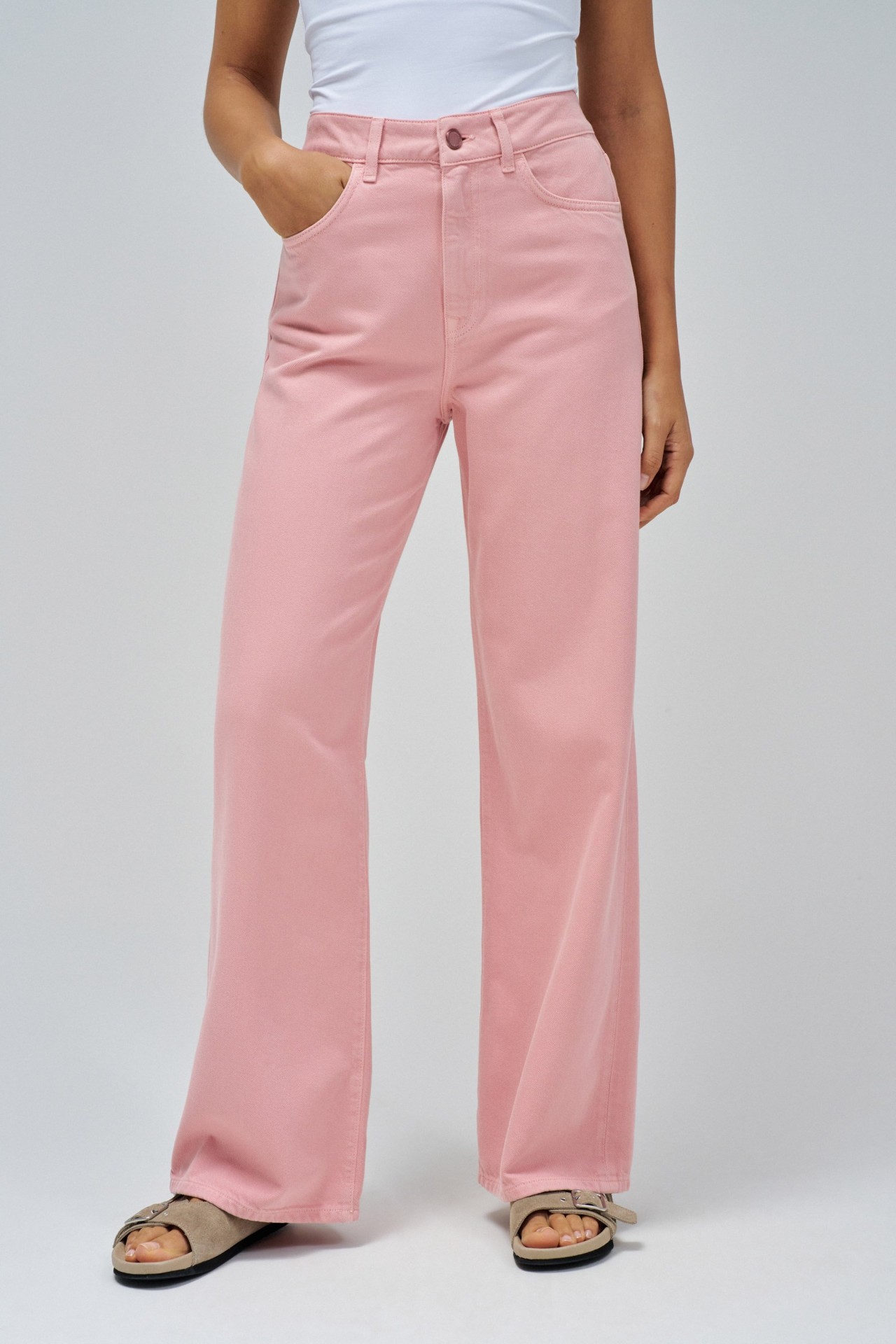 WIDE LEG JEANS