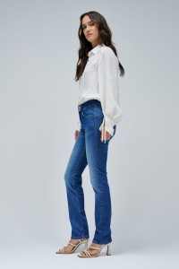 SECRET PUSH IN SLIM SOFT TOUCH JEANS