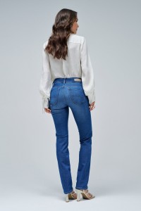 SECRET PUSH IN SLIM SOFT TOUCH JEANS