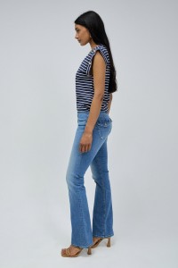 WONDER PUSH UP BOOTCUT DETAIL ON THE POCKETS JEANS