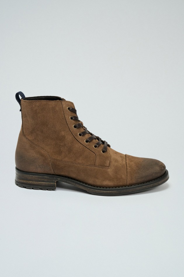 LEATHER BOOTS