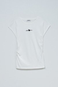 T-SHIRT WITH GATHERING