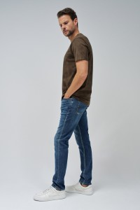 SLIM FIT T-SHIRT