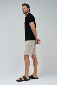 TEXTURED POLO