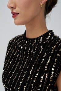 TOP EN VELOURS  PAILLETTES DORES