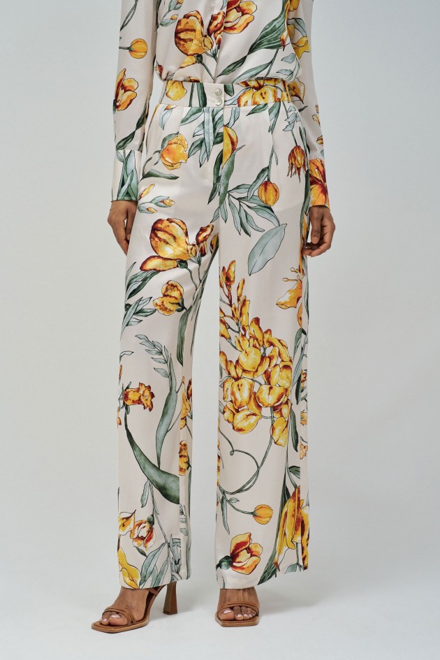STRAIGHT TROUSERS IN FABRIC