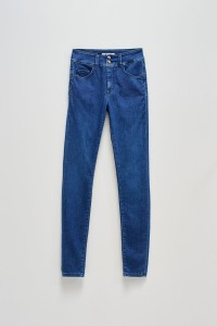 JEANS SECRET PUSH IN SKINNY WITH DETAILS
