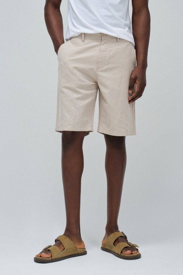 TROUSERS WITH LINEN BLEND