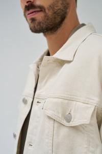 VESTE EN JEAN