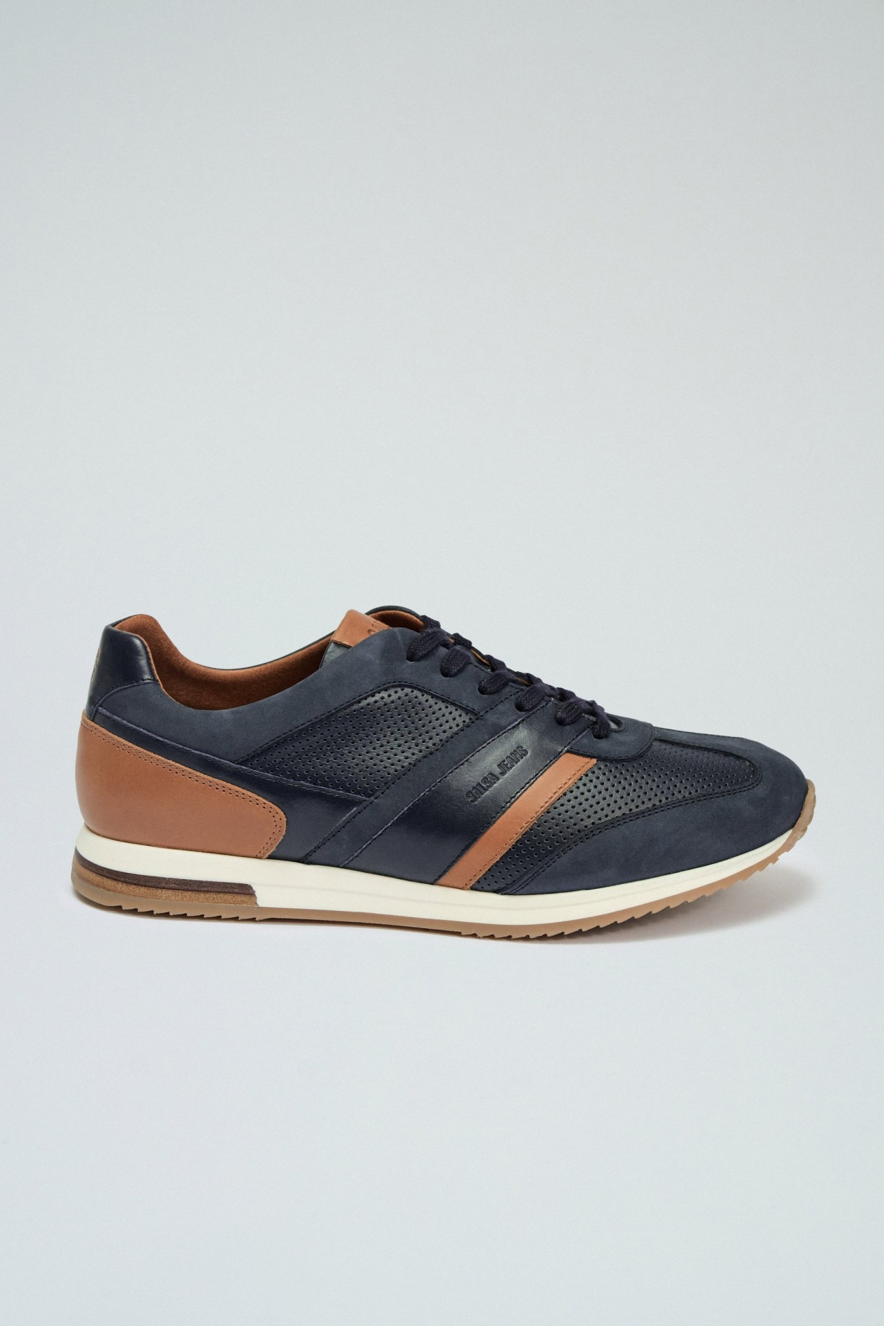 ZAPATILLAS DE PIEL Y ANTE