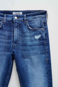 SKINNY FIT JEANS WITH RIPS