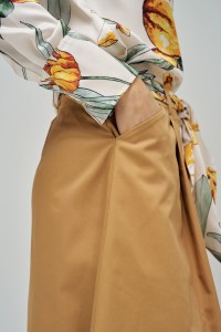 MIDI SKIRT IN FABRIC