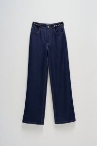 CALAS EM LIGHTDENIM COM PERNA WIDE