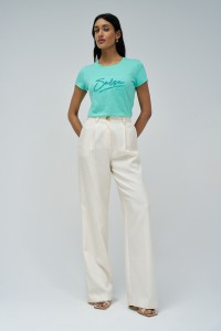 T-SHIRT WITH BRANDING