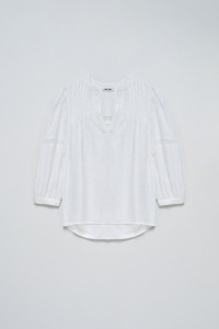 BLUSA COM BORDADO JACQUARD