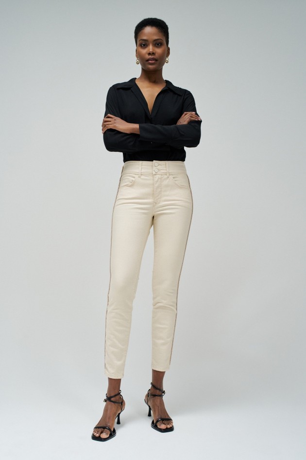 JEANS SECRET PUSH IN CROPPED SKINNY