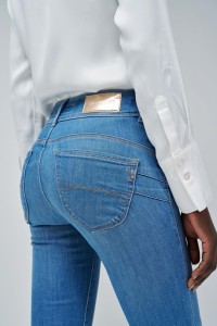 JEANS GEHEIMNIS PUSH IN STRAIGHT