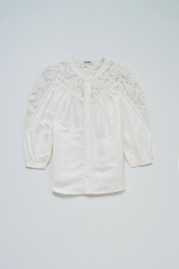 CAMISA DE LINHO COM RENDA
