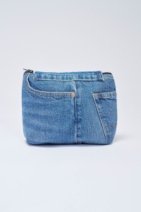 INFINITY TOILETRY BAG MIT MITTELBLAUEM VISIER