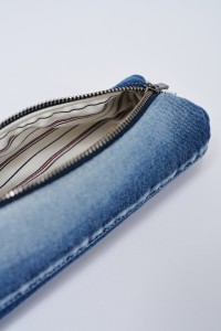 INFINITY CASE MEDIUM BLUE