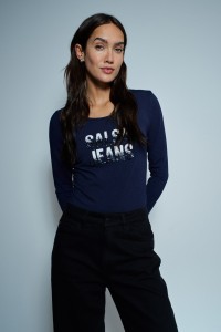 PULLOVER MIT BRANDING