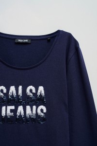 PULLOVER MIT BRANDING