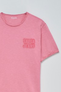 T-SHIRT WITH BRANDING
