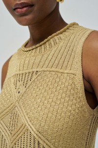 GOLD KNIT TOP