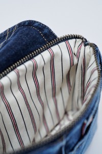 INFINITY TOILETRY BAG DARK BLUE WITH FLAP