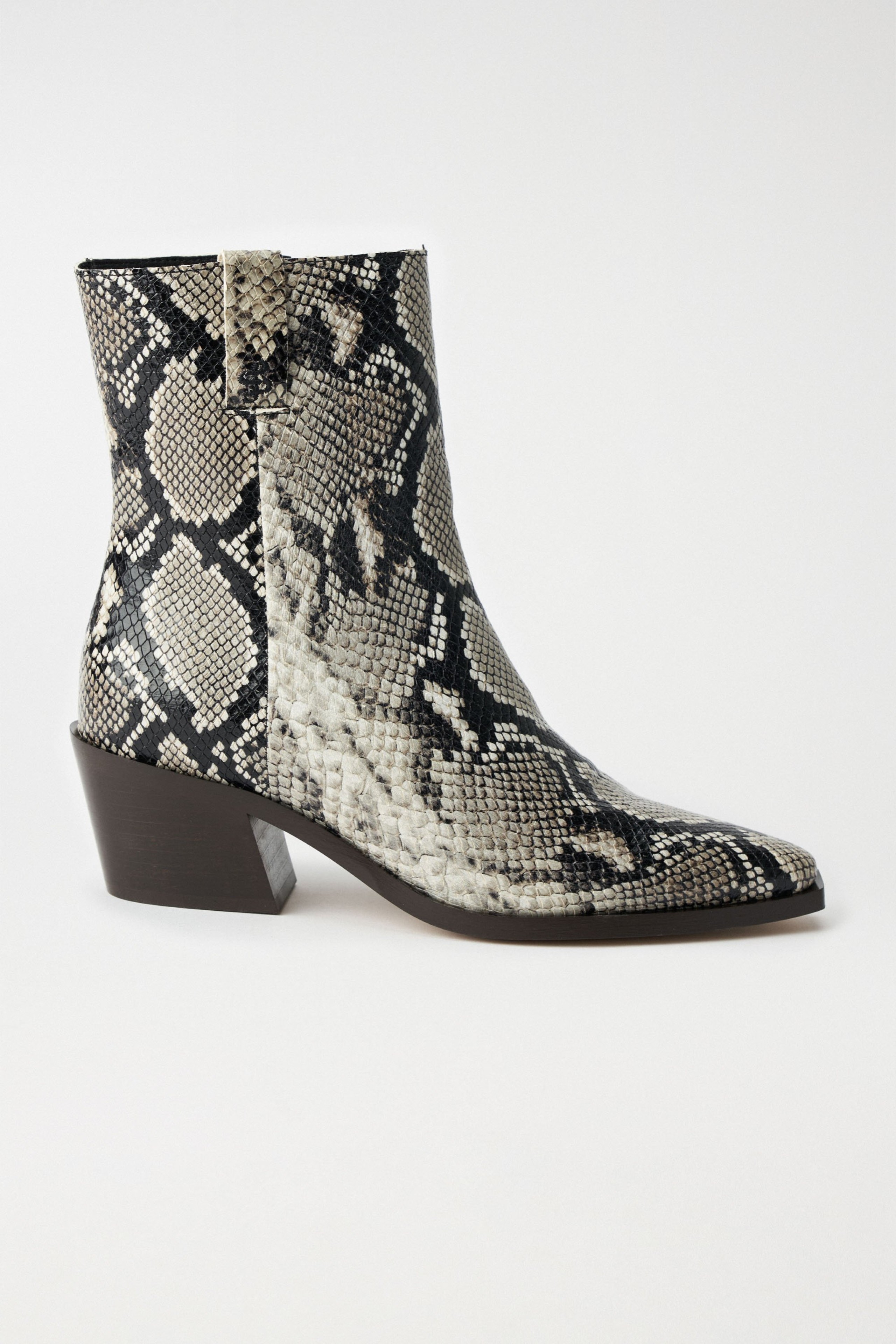 Animal Print Cowboy Boots Pull And Bear River Island Cowboy Boots