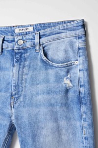 JEAN SKINNY D�LAVAGE MOYEN