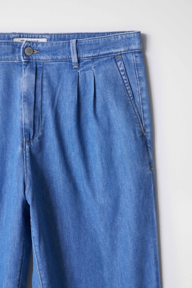 CALÇAS TAPERED EM LIGHTDENIM