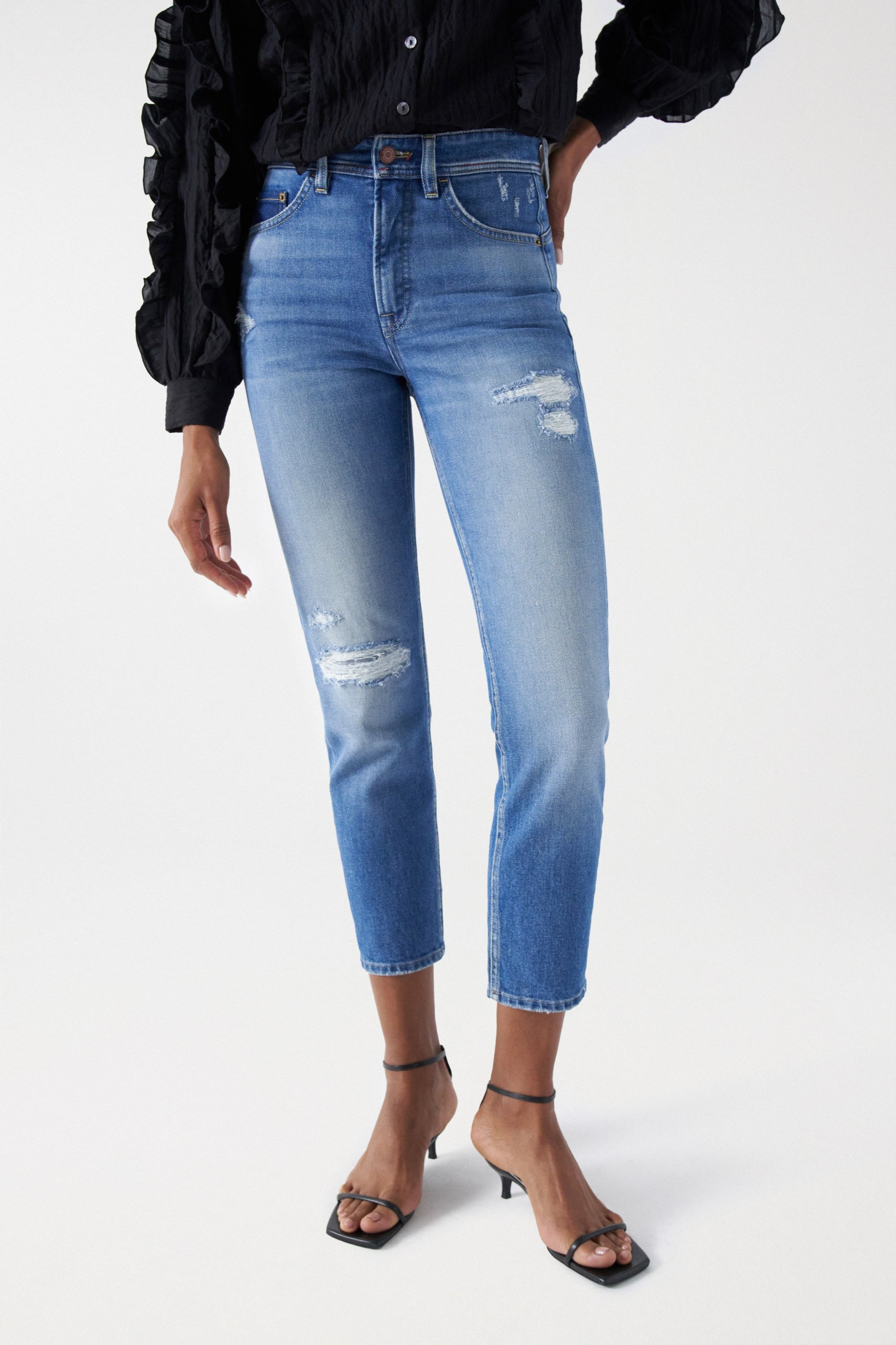 【SATIIIZ】Meren Cut Denim Half Pants Denim jeans half pants - Gem