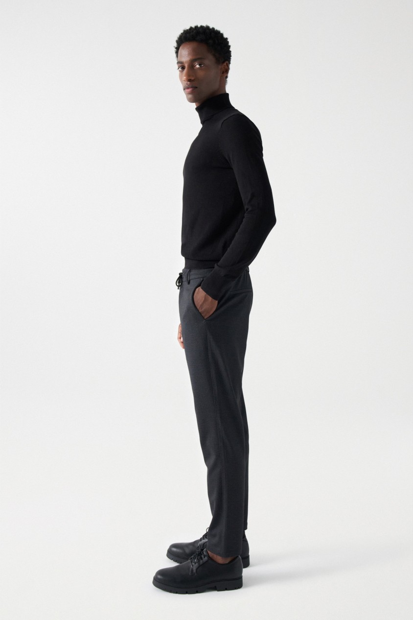 CALÇAS JOGGERS SLIM FIT