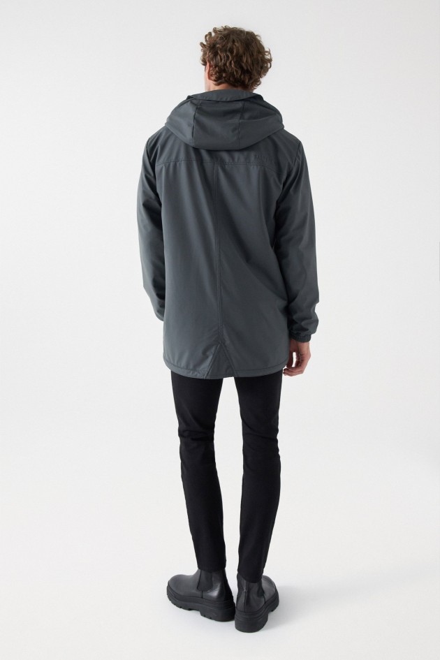 PARKA COM CAPUZ IMPERMEÁVEL