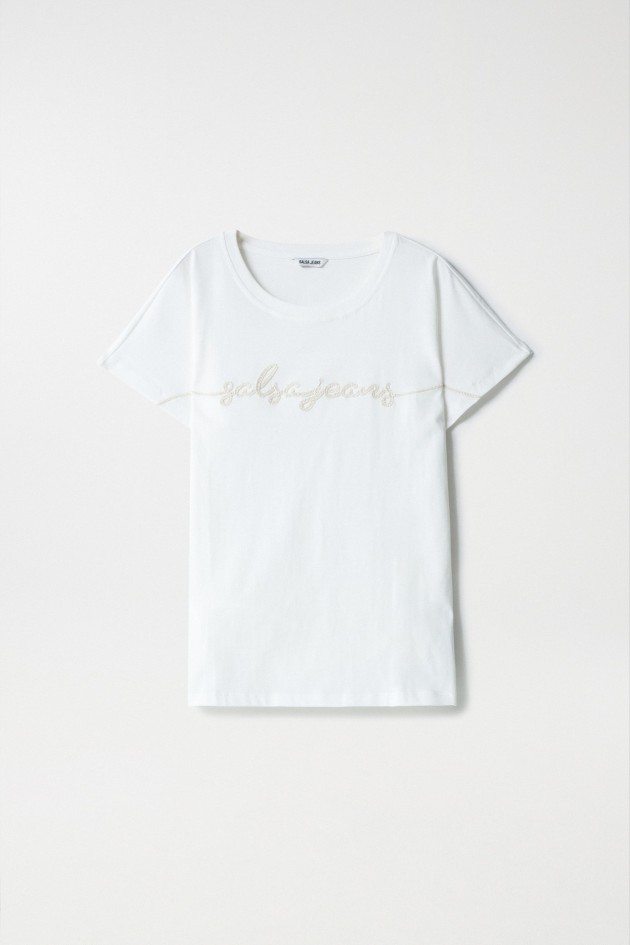 T-SHIRT COM BRANDING EM BORDADO