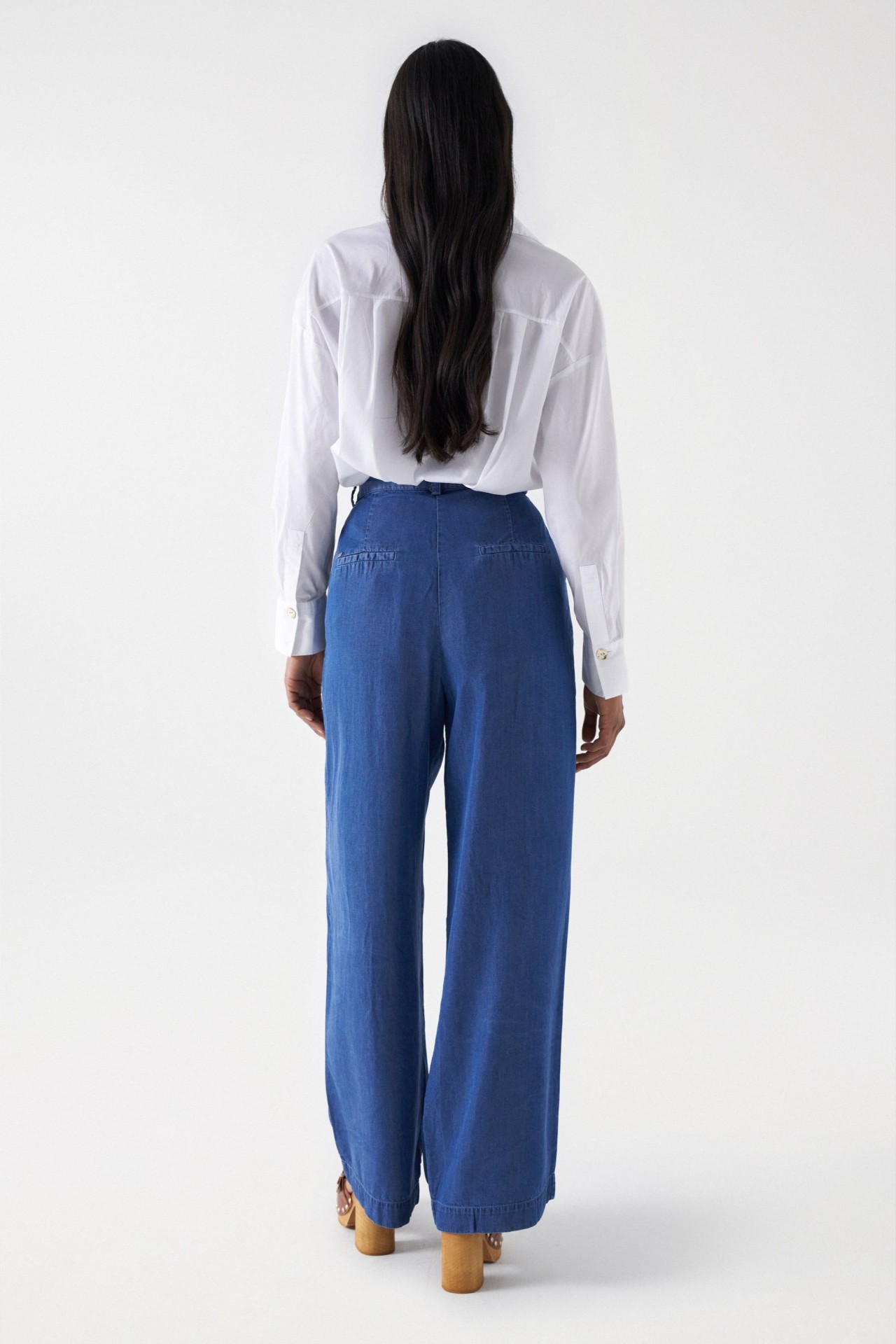LIGHTDENIM WIDE LEG PANTS