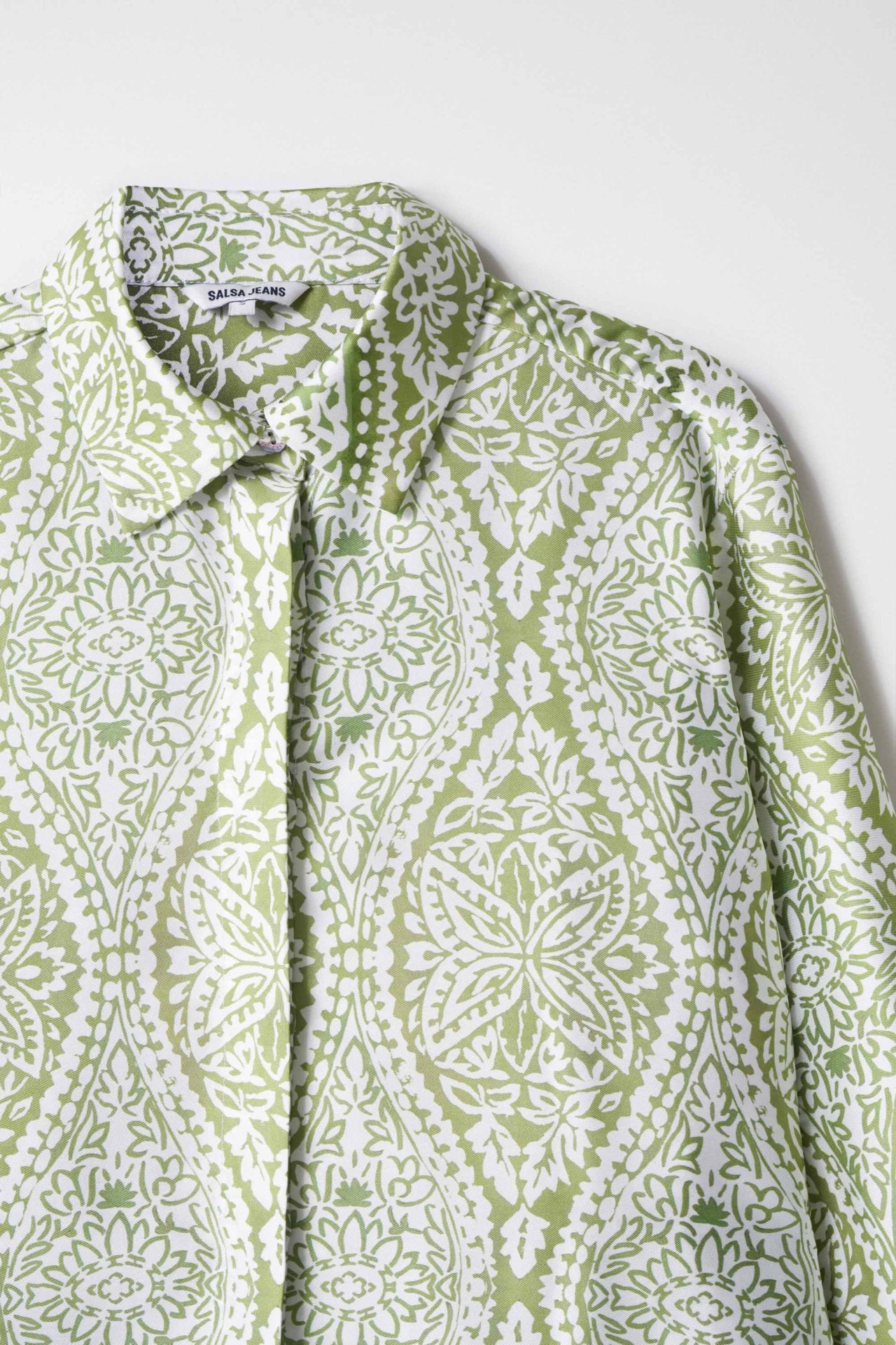 SATIN-FEEL SHIRT WITH FLORAL PRINT