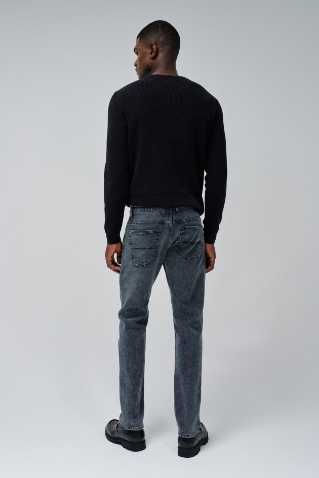 SLIM FIT WITH VINTAGE WASH JEANS