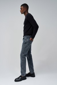JEANS SLIM FIT AVEC LAVAGE VINTAGE