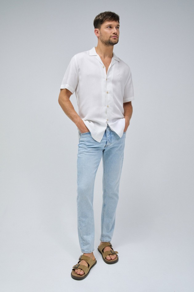 SLIM FIT WITH WASH JEANS