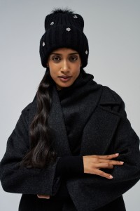 HAT WITH METALLIC STUDS