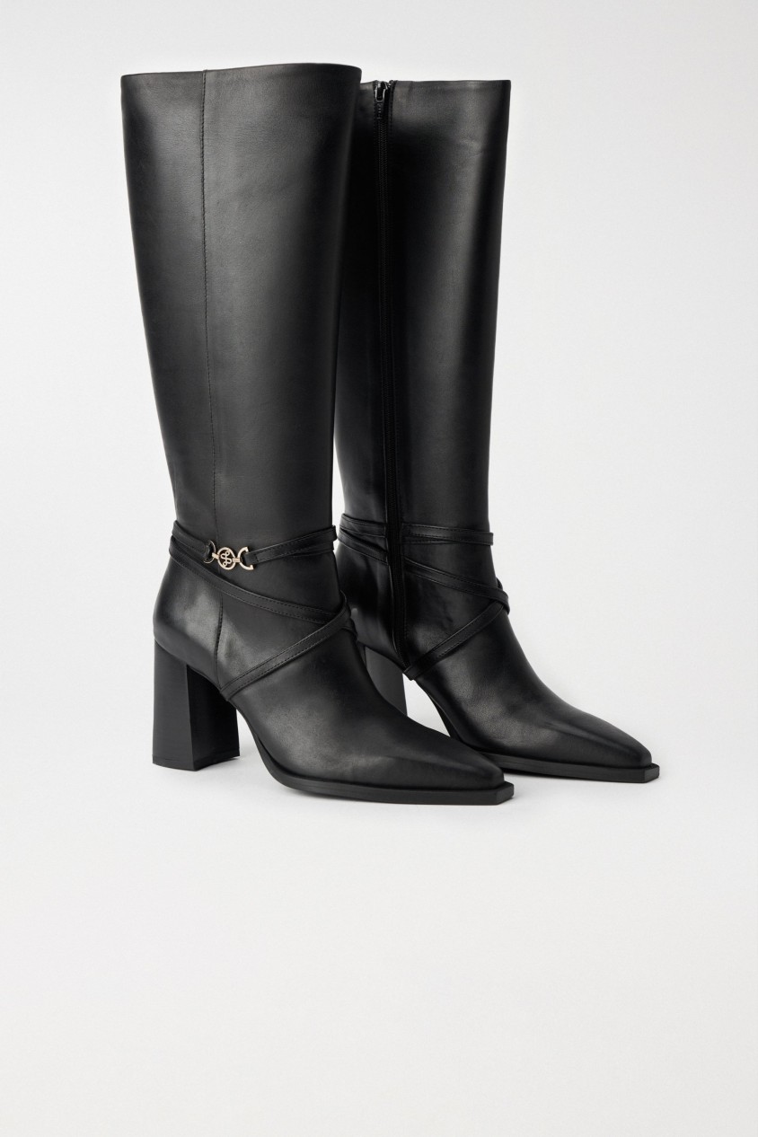 KNEE-HIGH LEATHER BOOTS