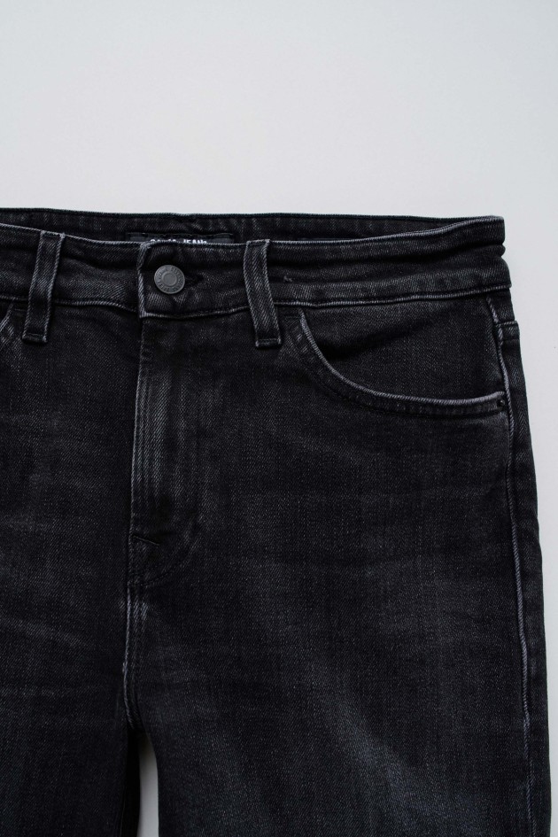 TRUE SLIM JEANS