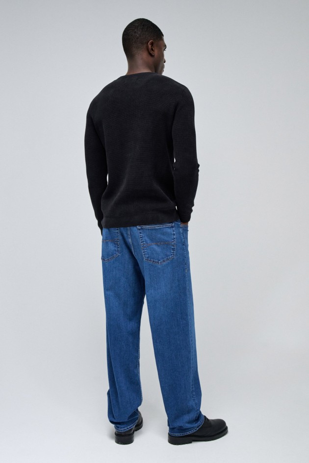 PULL EN MAILLE TRICOTÉE