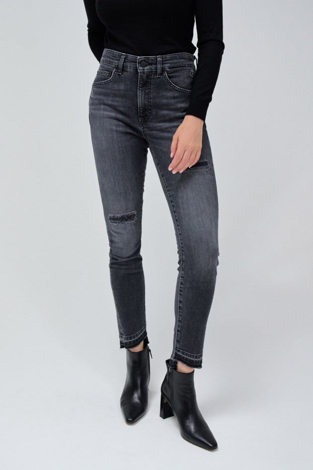 FAITH PUSH IN CROPPED SKINNY JEANS